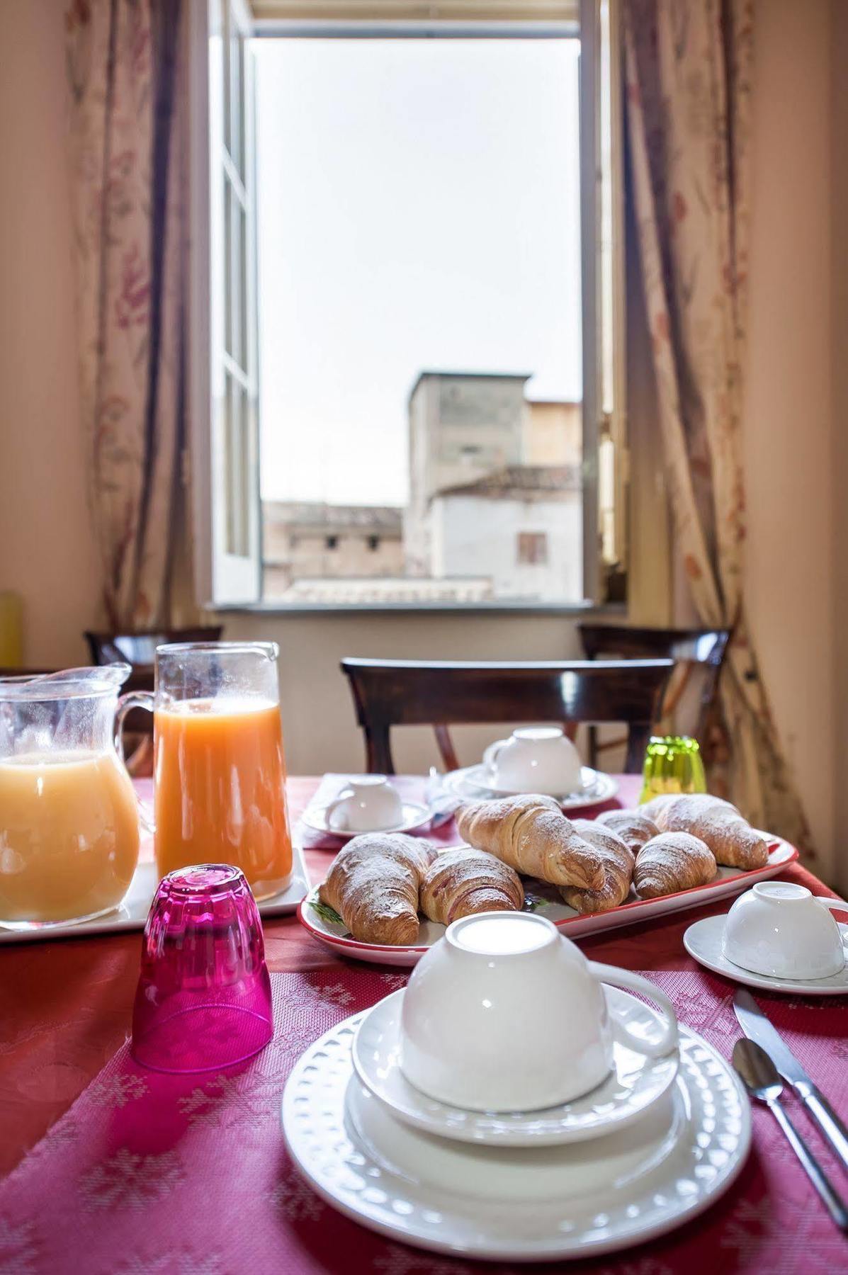 パレルモ La Casa Di Zoe - Locazioni Turistiche Bed & Breakfast エクステリア 写真